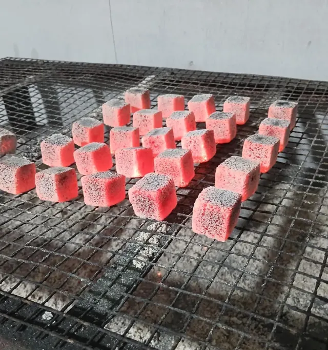 Cube coconut charcoal briquette for shisha
